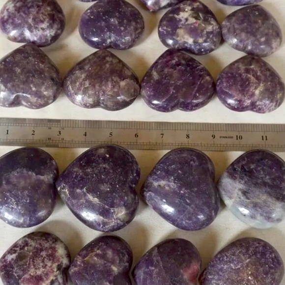 ✨Charged✨ Lepidolite Gemstone Hearts - Picture 8 of 9